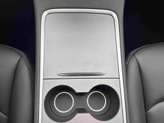 Tesla Model Y Edition - фото 14