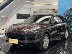 Porsche Cayenne E-Hybrid 2.0T - фото 1