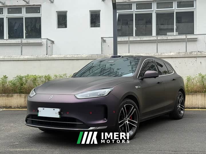 AITO M5 EREV Ultra Edition - автомобиль из Китая