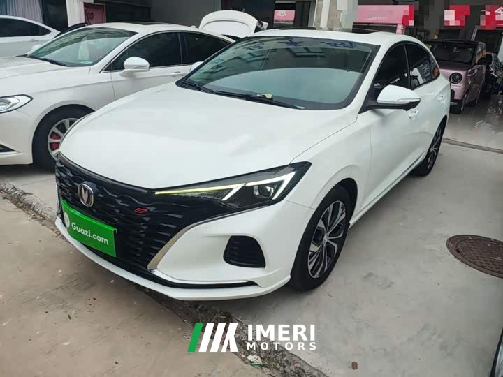 Changan PLUS NE 1.4T GDI DCTFlagship Version - автомобиль из Китая