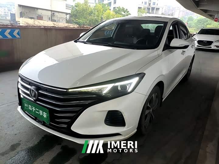 Changan PLUS 1.6L GDI Luxury Version - автомобиль из Китая
