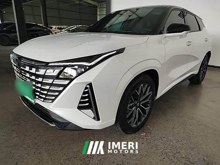 Changan UNI-Z 1.5T Luxury Version - автомобиль из Китая