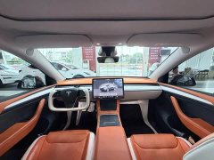 Tesla Model Y Long Range Edition - фото 16