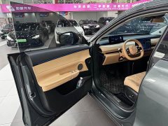 BYD ET EREV 200 Pro - фото 12