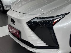 Lexus RZ 300e Long Range Edition - фото 3