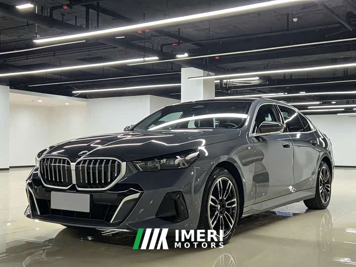 BMW 5 525Li M - автомобиль из Китая