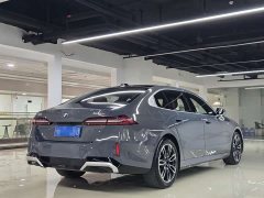 BMW 5 525Li M - фото 14