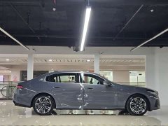 BMW 5 525Li M - фото 3
