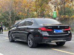 BMW 5 530Li Version M - фото 3