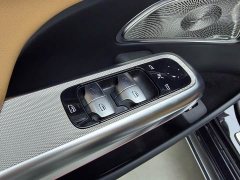 Mercedes-Benz E 300 L Luxury Version - фото 18