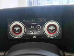 Mercedes-Benz 212 T01 2.0T - фото 10