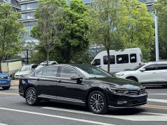 Volkswagen 330TSI DSG Luxury Version - фото 3