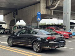 Volkswagen 330TSI DSG Luxury Version - фото 6