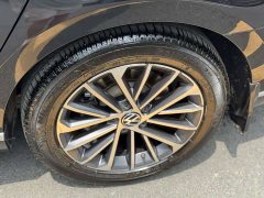 Volkswagen 330TSI DSG Luxury Version - фото 8