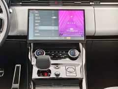 Land Rover 400PS Edition - фото 18