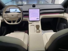 Nio ES6 75kWh - фото 13