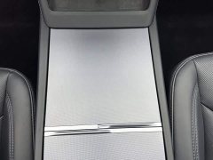 Tesla Model 3 Edition - фото 12