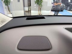 Li Auto i8 Edition - фото 16