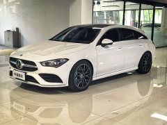 Mercedes-Benz CLA 200 - фото 1