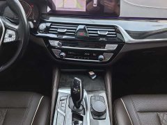 BMW 5 Series 525Li Luxury Package - фото 12