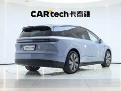 Li Auto i8 Edition - фото 5