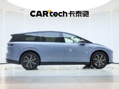 Li Auto i8 Edition - фото 9