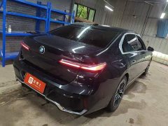 BMW 7 735Li M - фото 2