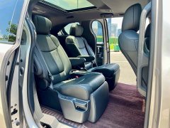 Toyota SIENNA 2021 2.5L Hybrid Limited - фото 10
