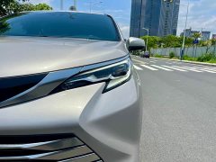Toyota SIENNA 2021 2.5L Hybrid Limited - фото 4
