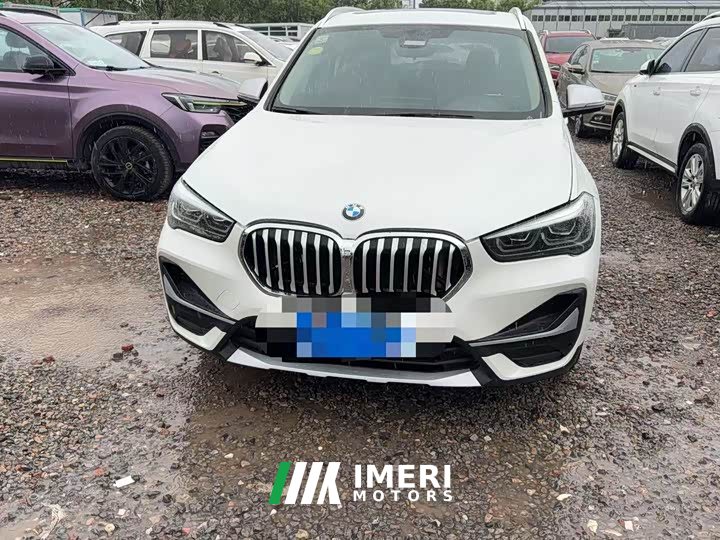 BMW X1 sDrive20Li Fashion Version - автомобиль из Китая