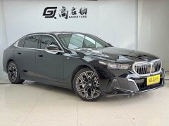BMW 5 530Li Deluxe Version M - фото 3