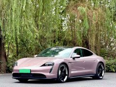Porsche Taycan - фото 1