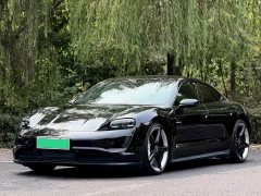 Porsche Taycan 4S - фото 1