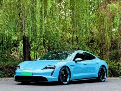 Porsche Taycan - фото 1