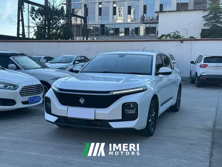 Baojun RC-5 1.5L Version - автомобиль из Китая