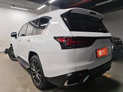 Lexus LX 600 US Spec Edition - фото 10