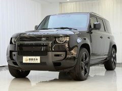 Land Rover 110 3.0T X-Dynamic SE - фото 1