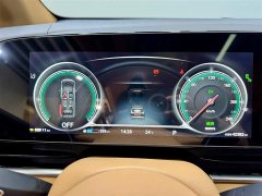 Voyah Lantu Dreamer PHEV Extra Long Range Premium Edition - фото 15