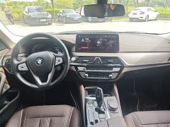 BMW 5 530Li Version Luxury - фото 6