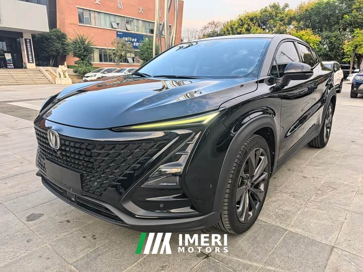 Changan UNI-T 1.5T Flagship Version - автомобиль из Китая