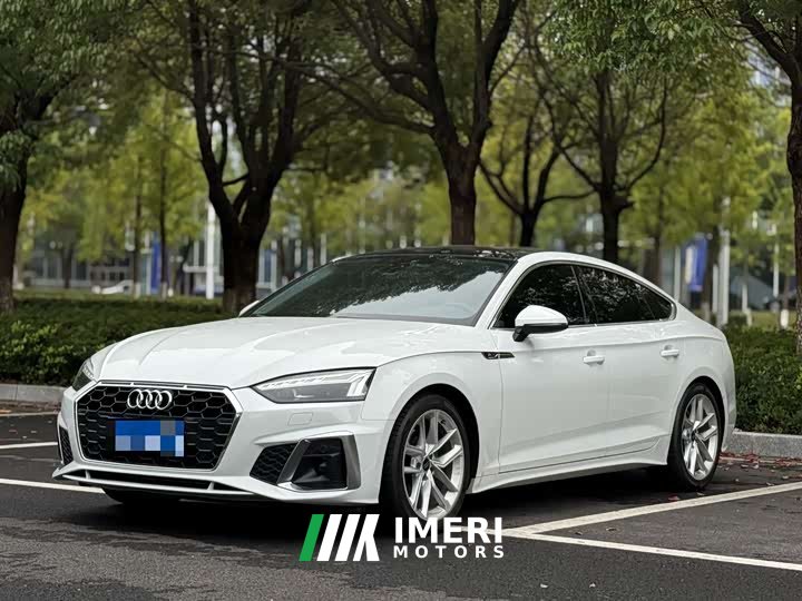 Audi A5 Sportback 40 TFSI Fashion Version - автомобиль из Китая