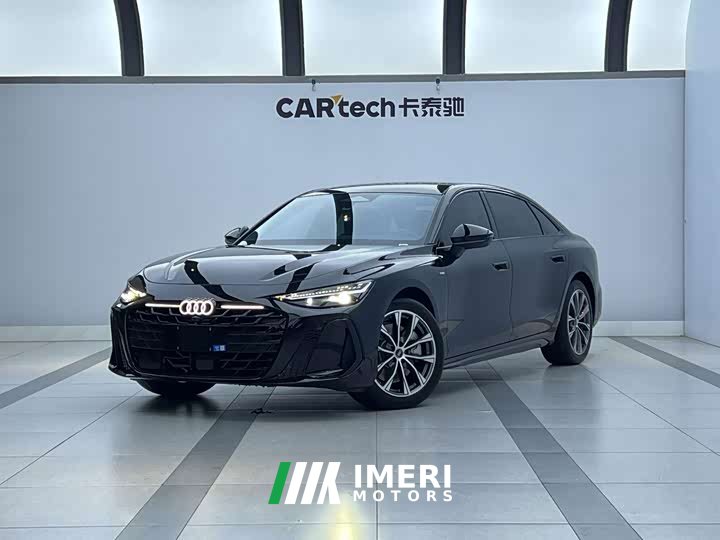 Audi A6L 2.0T Deluxe Version