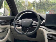 BYD PLUS Edition DM-i 71km Luxury Version - фото 16
