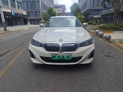 BMW i3 eDrive 35 L - фото 2