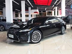 Lexus LS 500h Edition - фото 1