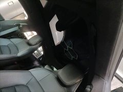 Porsche Taycan - фото 10