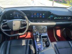 Lynk & Co B70 1.5T Version70Anniversary Edition - фото 7
