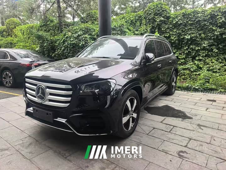 Mercedes-Benz GLS 450 4MATIC Version