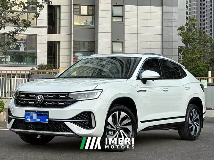 Lynk & Co X 330TSI 2WDPremium Edition - автомобиль из Китая