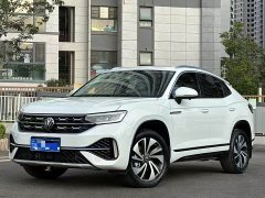 Lynk & Co X 330TSI 2WDPremium Edition - фото 1